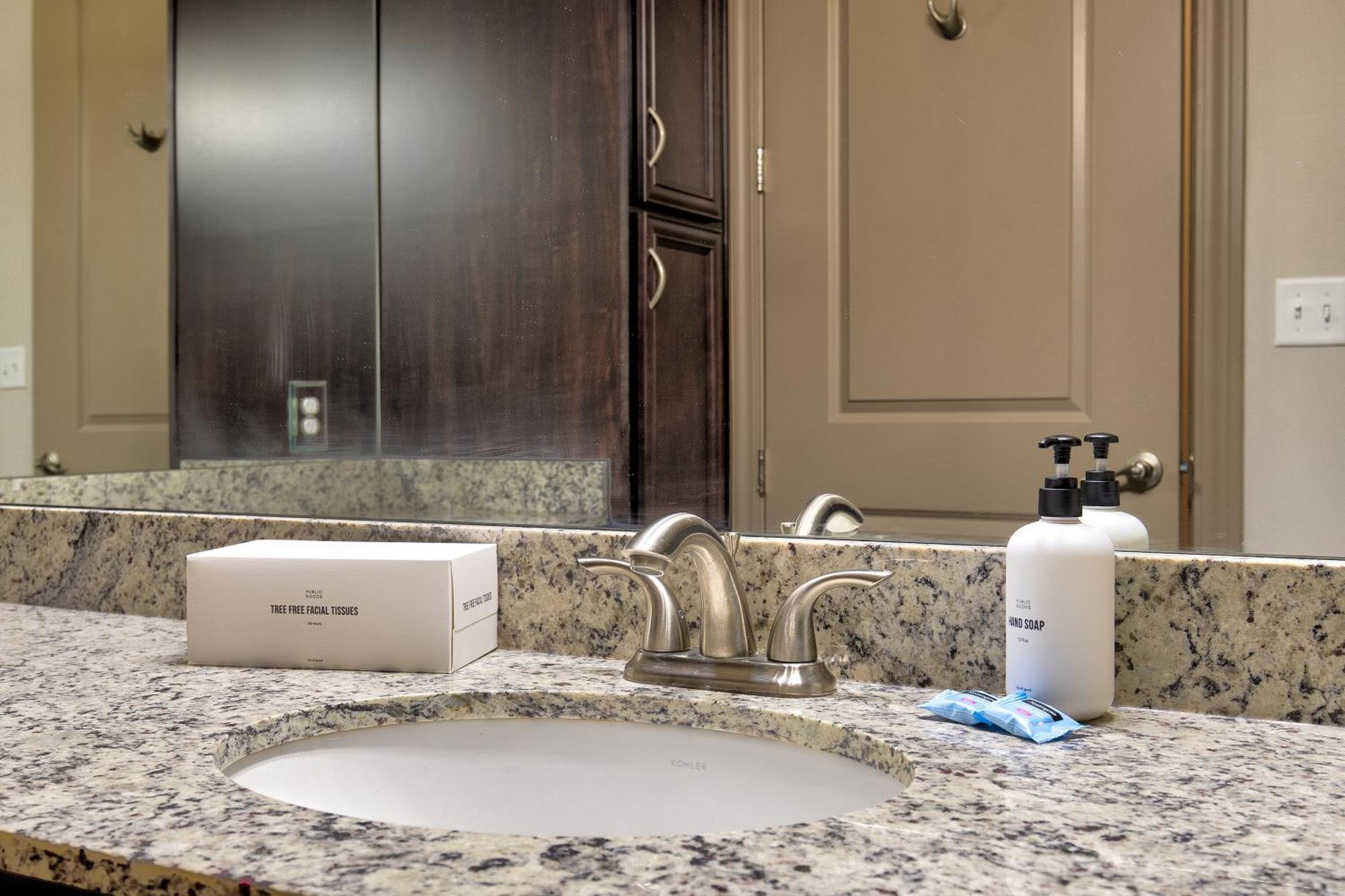 Kasa Central West End St Louis Richmond Heights Bilik gambar
